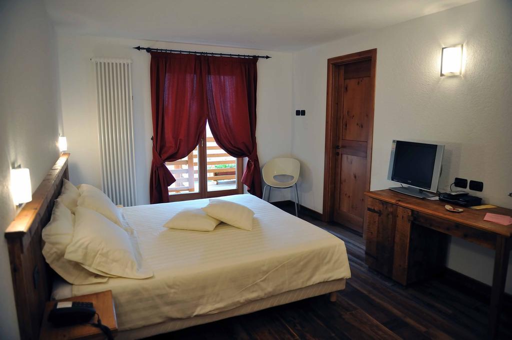 Ellex Eco Hotel Gressoney-la-Trinité Zimmer foto